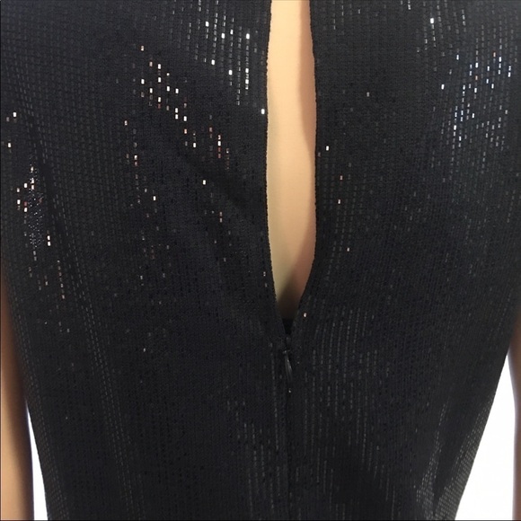 ST. JOHN NEW WITH TAGS COCKTAIL DRESS COMPLETE DRESS IS SPARKLING PAILLETTES - Picture 5 of 10